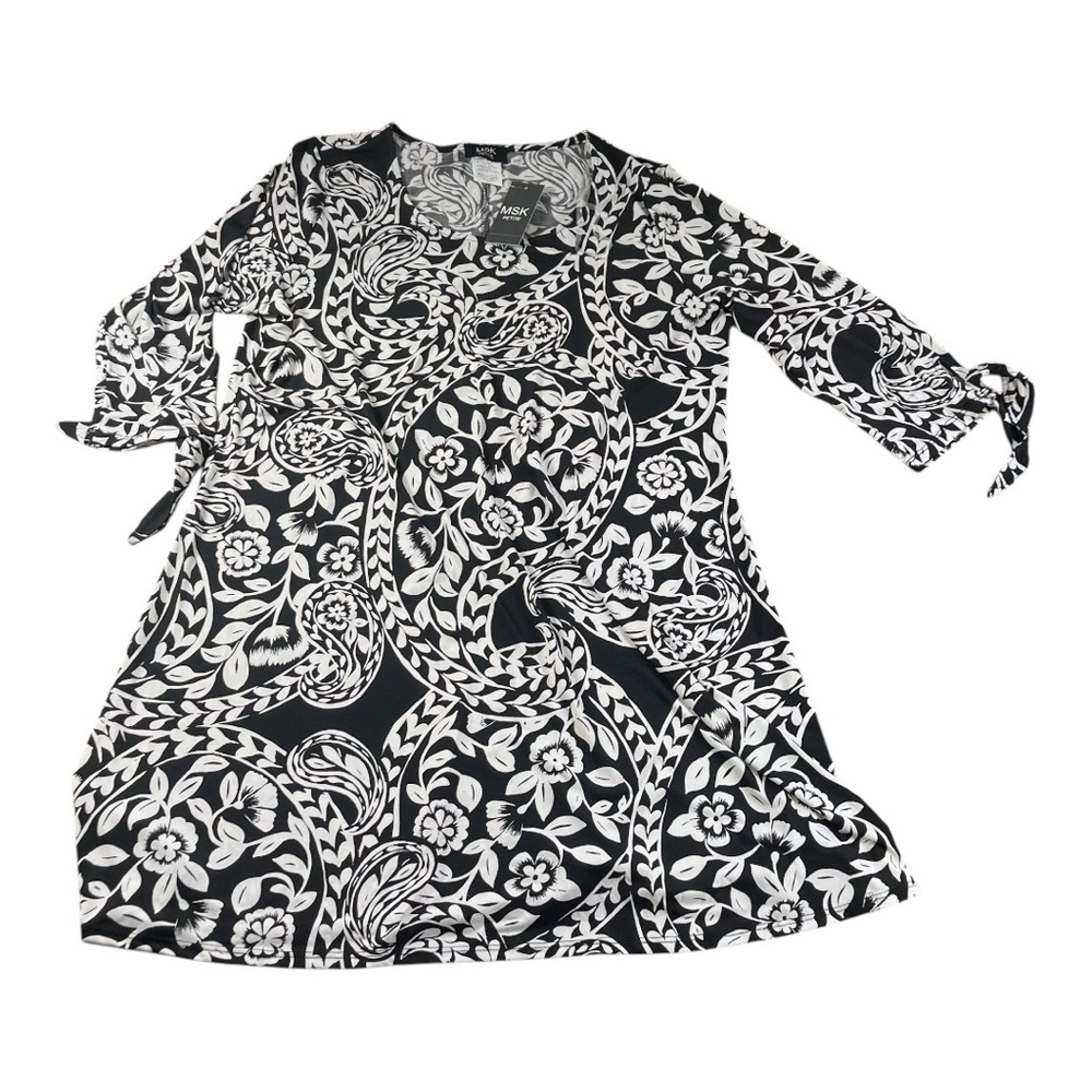 MSK Petite Black and White Floral Dress